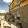 Отель Monte Carlo Inn & Suites Downtown Markham, фото 22