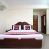 Отель OYO 10399 Hotel Rosewood INN, фото 16