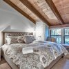 Отель Instagrammable Townhome Steps From Lake Tahoe â€“ Sleeps 10! 4 Bedroom Townhouse by RedAwning, фото 10