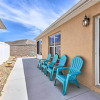 Отель Sunny Courtyard Villa w/ Patio: Golf & Dine!, фото 7