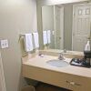 Отель Americas Best Value Inn and Suites, фото 8