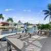 Отель Sunset Serenade by the Canal, фото 20