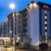 Отель Hampton Inn & Suites by Hilton Burlington Toronto, фото 1