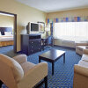 Отель Fairfield Inn & Suites Phoenix South Mountain Area, фото 3