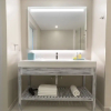 Отель Luxury Collection at Sea Breeze Beach House by Ocean Hotels, фото 6
