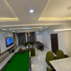 Отель Lovely 3-bed With a Pool Next to Four Point, фото 8