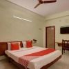 Отель Radhakrishna by OYO Rooms, фото 6