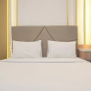 Отель Comfort And Elegant 2Br Sudirman Suites Apartment, фото 2