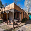 Отель Cowboy On The Acequia, 2 Bedrooms, Fireplaces, Washer/dryer, Sleeps 4, фото 10