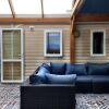 Отель Comfy Chalet With Micro-wave, Near the Wadden Sea, фото 4