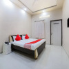 Отель Oyo 37963 K R Guest House, фото 6