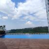 Отель Comfortable And Modern 1Br Without Living Room At Amartha View Apartment, фото 14
