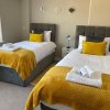 Отель Marie’s Serviced Apartment C, 1 Bedroom City Stay( Free Parking) в Бедфорде