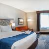 Отель Holiday Inn Express Redwood City-Central, an IHG Hotel, фото 23