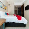 Отель RedDoorz Premium near UST Hospital, фото 7