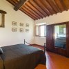 Отель Attractive Apartment on Estate With Vineyards and Olive Grove, Near Florence, фото 7
