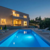 Отель Beautiful Home in Vrh With Outdoor Swimming Pool, Wifi and 3 Bedrooms, фото 1