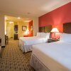 Отель Holiday Inn Express Hotel & Suites - Houston Space Center, an IHG Hotel, фото 7