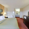 Отель Quality Inn & Suites, фото 33