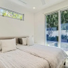 Отель Villa Ardmore, 3 Bedrooms, 2 Baths, Pool, фото 7