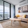 Отель Designer 2 Bedroom Apartment in Parkville, фото 3