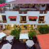 Отель Plaza Luna Suites, фото 12