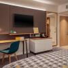 Отель Holiday Inn London Heathrow - Bath Road, an IHG Hotel, фото 44