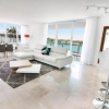 Отель Oceanfront Contemporary Suites, фото 3