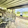 Отель SU15, Spacious studio with full kitchen, dining table and rock patio overlooking Lake Ouachita. by R в Гора Ида