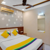 Отель Itsy Hotels Aakash,100 Mts From Sardar Patel Stadium, фото 8
