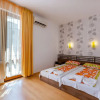 Отель Classic Double or Twin Room in Dafinka Guest House, фото 6