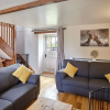 Отель Host Stay The Hayloft, фото 7