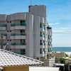 Отель Apto com sacada a 100m da praia - Ingleses EAB203, фото 11