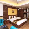 Отель OYO 10584 Hotel Just Stay в Гургаоне