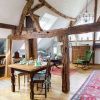 Отель Vintage Apartment With Garden, фото 12