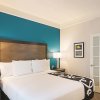 Отель La Quinta Inn & Suites by Wyndham Orlando UCF, фото 24