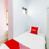 Отель Sg Premium Guest House By Oyo Rooms, фото 5
