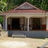 Отель Pebbles Cove Villa на Острове Маэ
