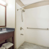 Отель Super 8 by Wyndham Columbus Airport, фото 4