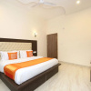 Отель OYO 10330 Hotel Golden Brooks, фото 5