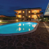 Отель Amazing Home in Pasman With Wifi and 8 Bedrooms, фото 25