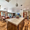 Отель Gondola Vista 4 - 4 Br Townhouse, фото 11