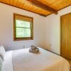 Отель Traditional Blakeslee Chalet: Deck & Lake Access!, фото 7