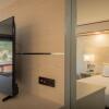 Отель Quality Inn Sunshine Suites, фото 8