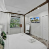 Отель Immaculate 3-bed House in West Palm Beach, фото 4
