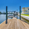 Отель Chic Hudson Townhome: Walk to the Beach!, фото 22