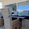 Отель Seafront 2-bedroom Apartment The New View, фото 13