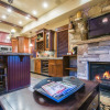 Отель Slopeside 4 bedroom Townhome by All Seasons Resort Lodging, фото 2
