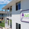 Отель Julie's Park Cafe and Motel, фото 20