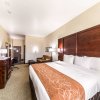 Отель Comfort Suites Grand Prairie - Arlington North, фото 4